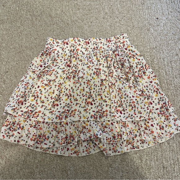 Xhilaration Dresses & Skirts - Floral skirt